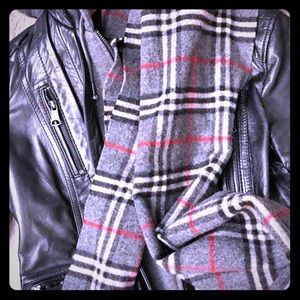 NWOT scarf made in Milano